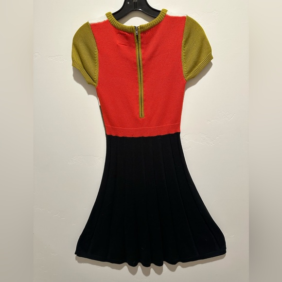 Vince Camuto dress, size XS - Picture 2 of 3